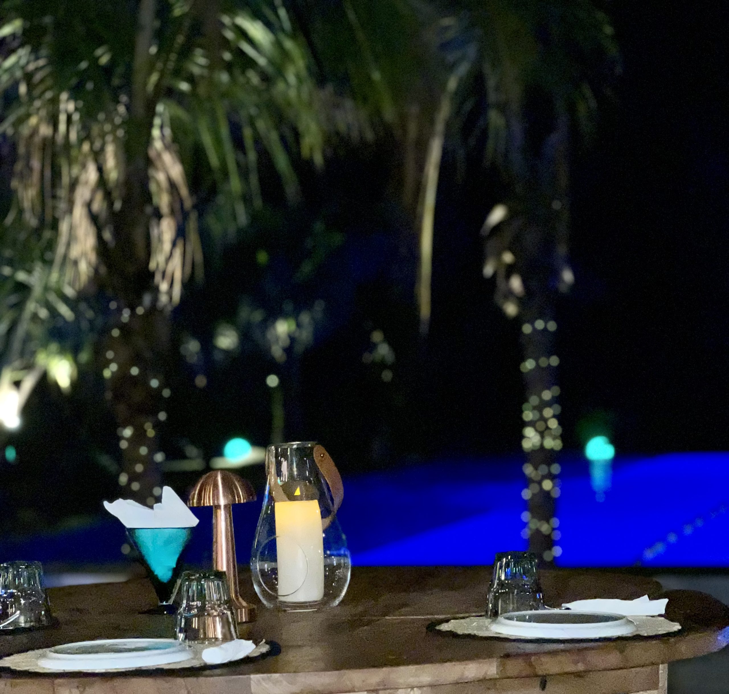 Restaurant at night 2